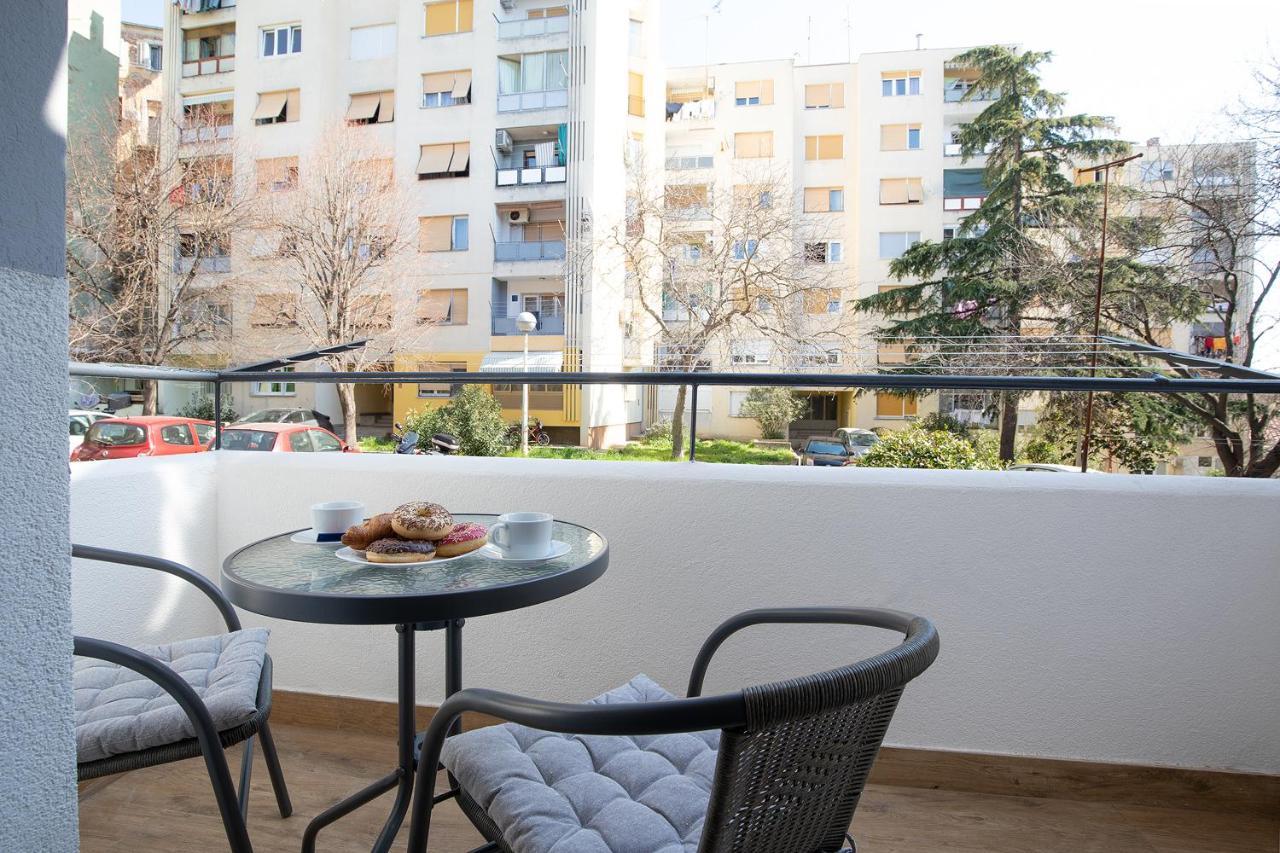 Grand Munz Apartment Пула Екстериор снимка